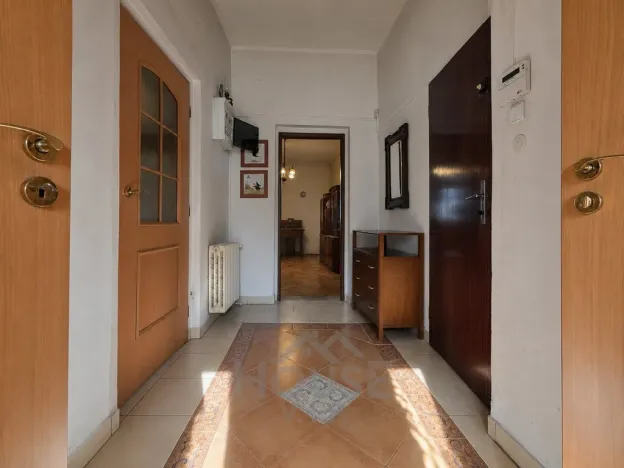 Prodej vícegeneračního domu, Praha, Hejtmanská, 275 m2