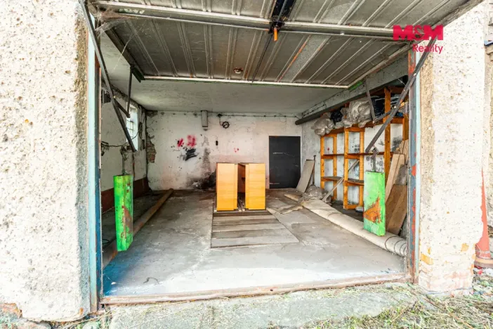 Prodej garáže, Český Těšín, 90 m2