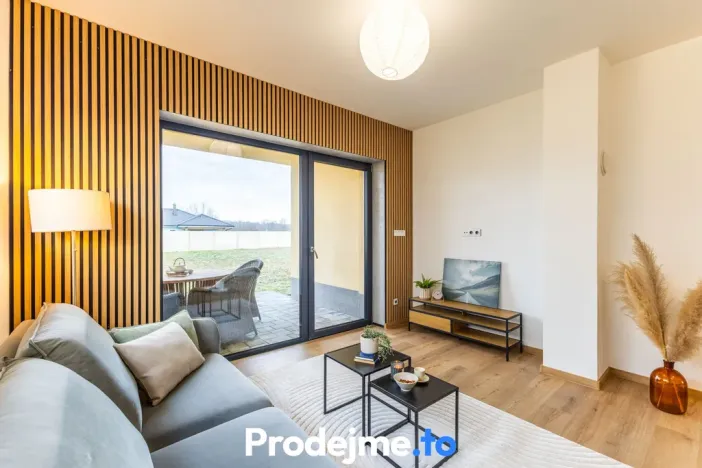 Prodej rodinného domu, Hevlín, 81 m2