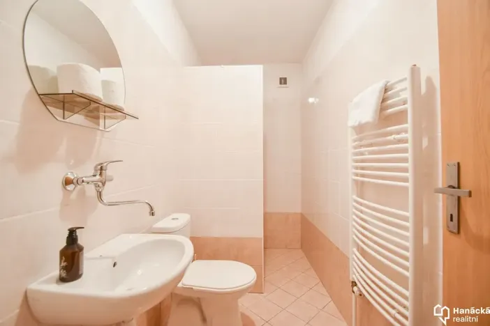 Prodej ubytování, Čenkovice, 1271 m2