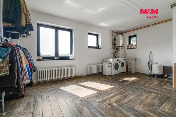 Prodej rodinného domu, Králův Dvůr - Křižatky, 156 m2