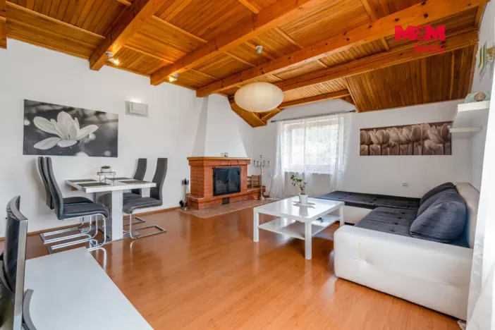 Prodej rodinného domu, Králův Dvůr - Křižatky, 156 m2