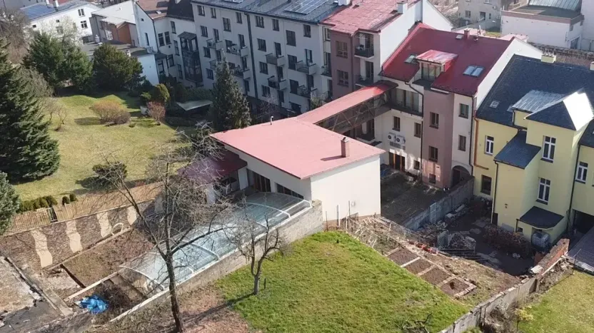 Dražba činžovního domu, Náchod, Komenského, 1000 m2