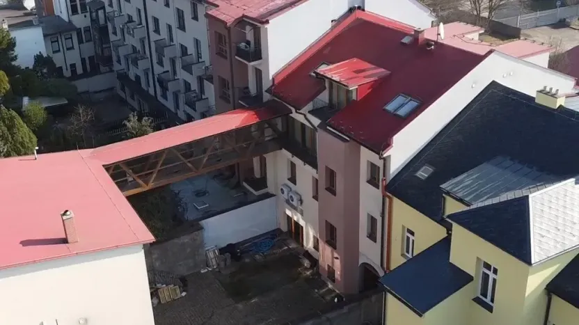 Dražba vícegeneračního domu, Náchod, Komenského, 1000 m2