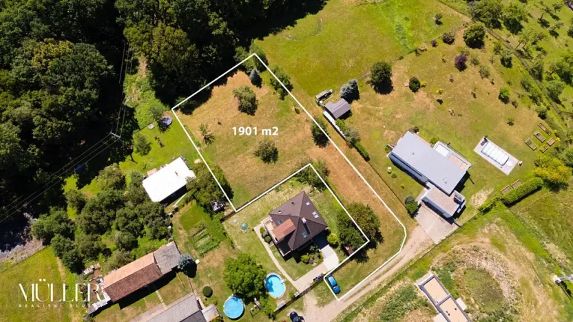Prodej pozemku pro bydlení, Holice, 1901 m2