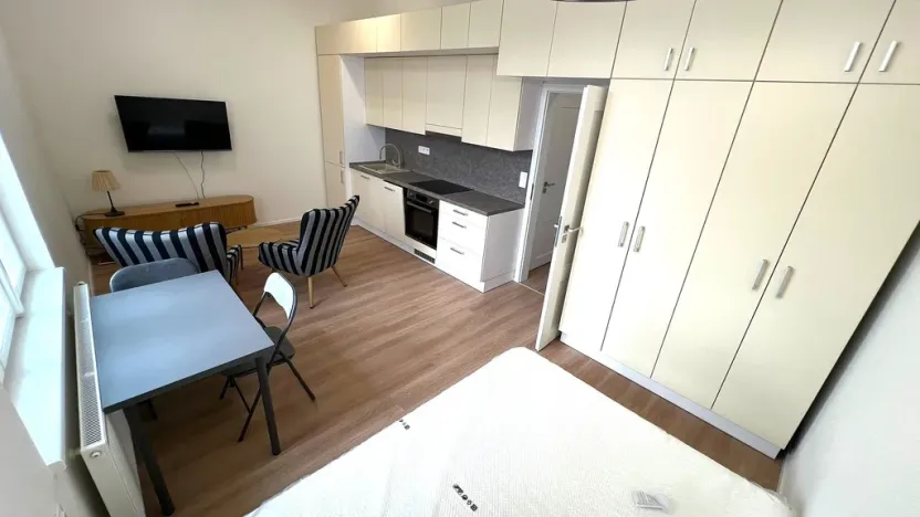 Pronájem bytu 1+kk, Ostrava, 28. října, 30 m2