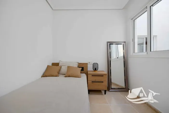 Prodej bytu 4+kk, San Fulgencio, Španělsko, 79 m2