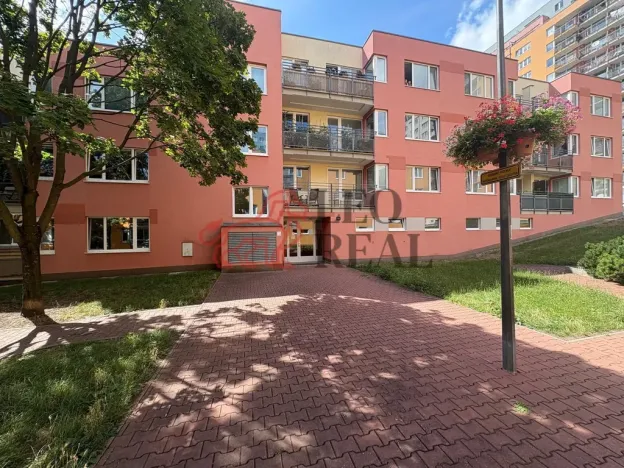 Pronájem bytu 2+kk, Praha - Troja, Hnězdenská, 56 m2