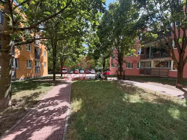 Pronájem bytu 2+kk, Praha - Troja, Hnězdenská, 56 m2