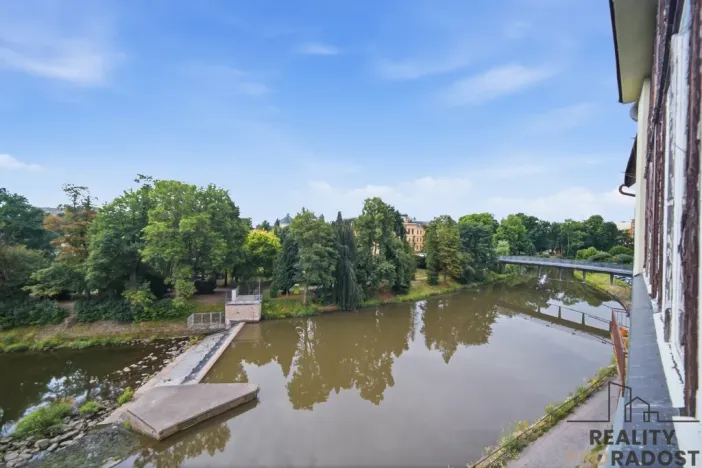 Pronájem kanceláře, Jaroměř, nám. Československé armády, 137 m2