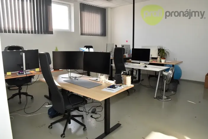 Pronájem kanceláře, Ostrava, Cihelní, 701 m2