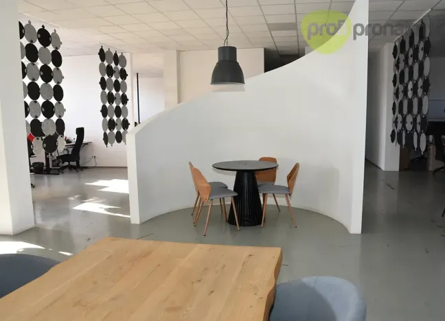 Pronájem kanceláře, Ostrava, Cihelní, 701 m2