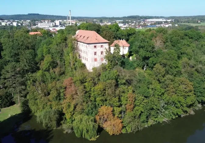 Prodej obchodního prostoru, Dobříš, Vargač, 1600 m2