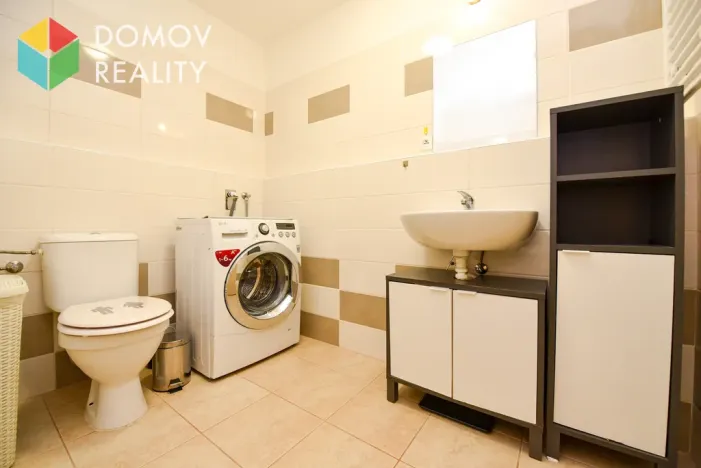 Pronájem bytu 1+kk, Beroun, Nepilova, 36 m2