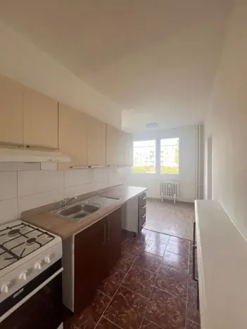 Pronájem bytu 2+1, Klášterec nad Ohří, Královéhradecká, 67 m2