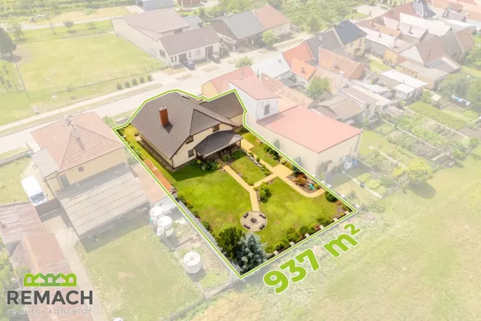 Prodej rodinného domu, Blatnice pod Svatým Antonínkem, 335 m2