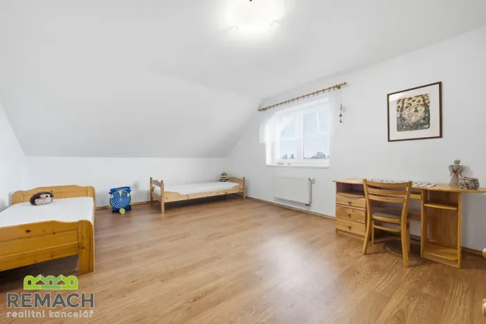 Prodej rodinného domu, Blatnice pod Svatým Antonínkem, 335 m2