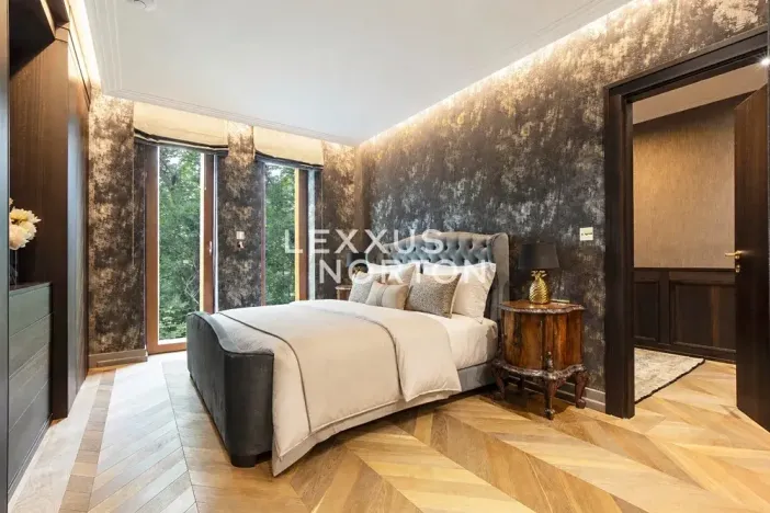 Pronájem bytu 5+1, Praha - Bubeneč, Pod kaštany, 163 m2