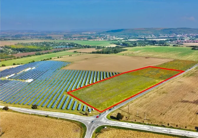 Prodej skladu, Ledce, 10000 m2