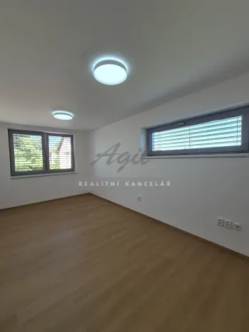Pronájem bytu 2+kk, Šlapanice, 47 m2