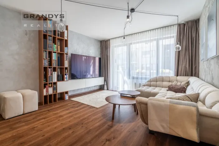 Pronájem bytu 3+kk, Praha, K Beranovu, 77 m2