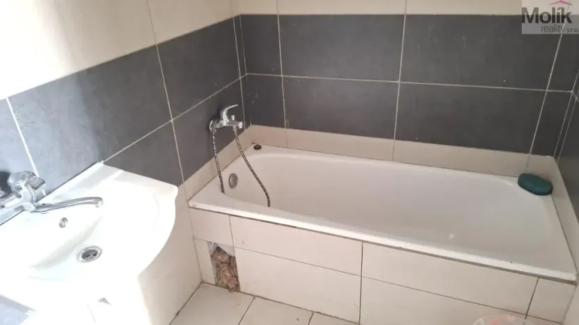 Prodej rodinného domu, Chabařovice, Náměstí 9. května, 150 m2