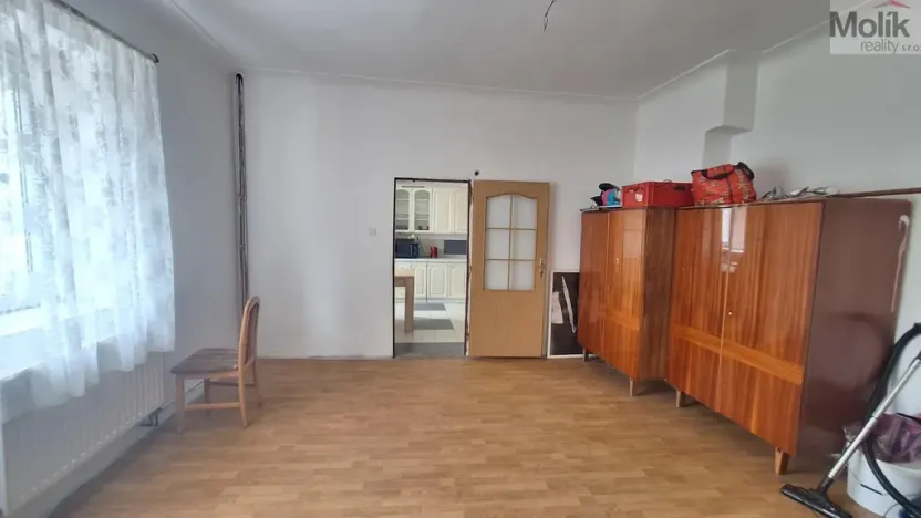 Prodej rodinného domu, Chabařovice, Náměstí 9. května, 150 m2