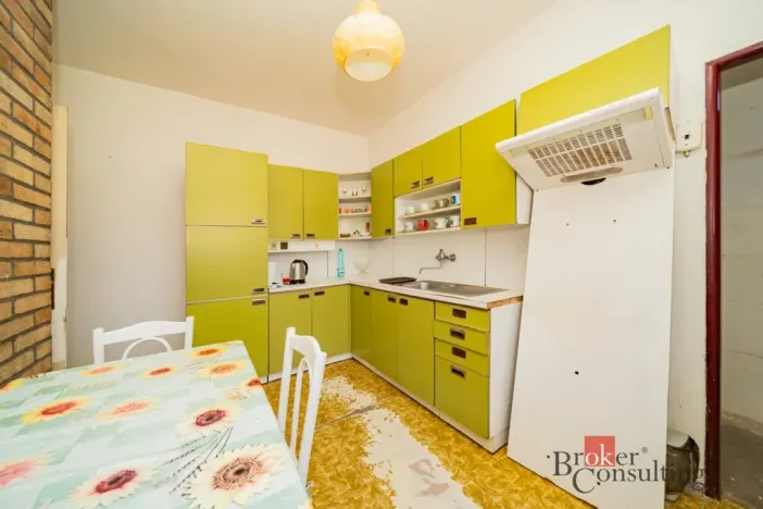 Prodej rodinného domu, Tišice - Kozly, Labská, 180 m2