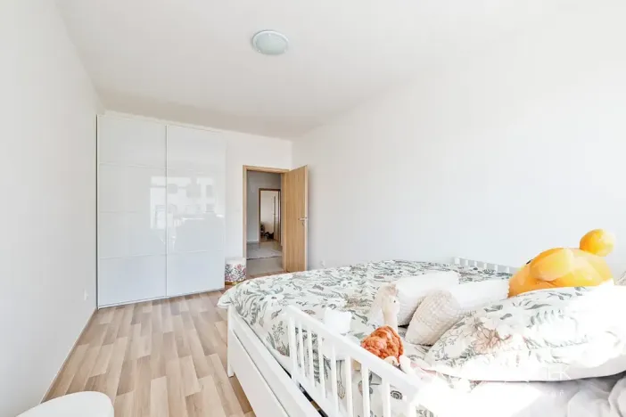 Pronájem bytu 3+kk, Praha - Uhříněves, Oty Bubeníčka, 86 m2