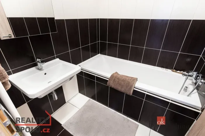 Pronájem bytu 2+kk, Brno - Žebětín, Chudčická, 55 m2