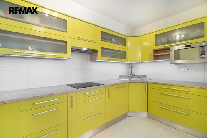 Prodej bytu 4+kk, Karlovy Vary, Libušina, 171 m2