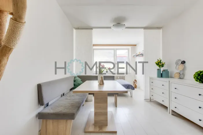 Pronájem bytu 2+kk, Praha, Generála Janouška, 43 m2