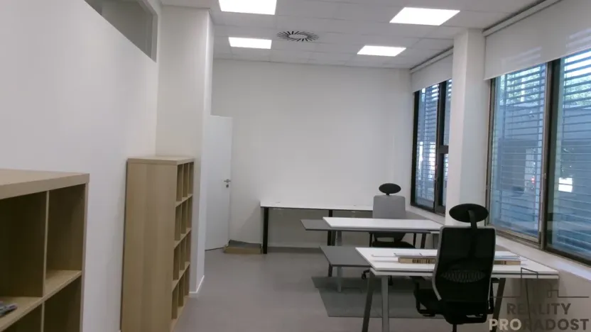 Pronájem kanceláře, Brno, Vídeňská, 342 m2
