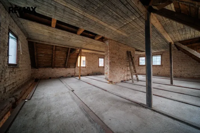 Prodej rodinného domu, Karlovy Vary, Fügnerova, 474 m2
