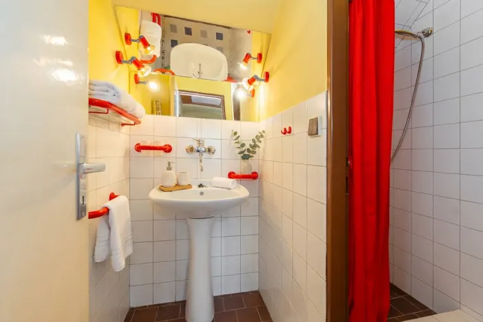 Prodej rodinného domu, Neveklovice, 200 m2
