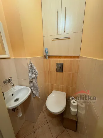 Prodej bytu 2+1, Opava, Otická, 71 m2