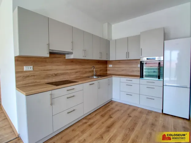 Pronájem bytu 3+kk, Znojmo, 85 m2