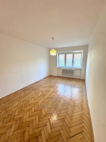 Pronájem bytu 3+kk, Praha - Žižkov, Jeseniova, 71 m2
