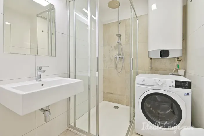 Pronájem bytu 1+kk, Brno, Přadlácká, 28 m2