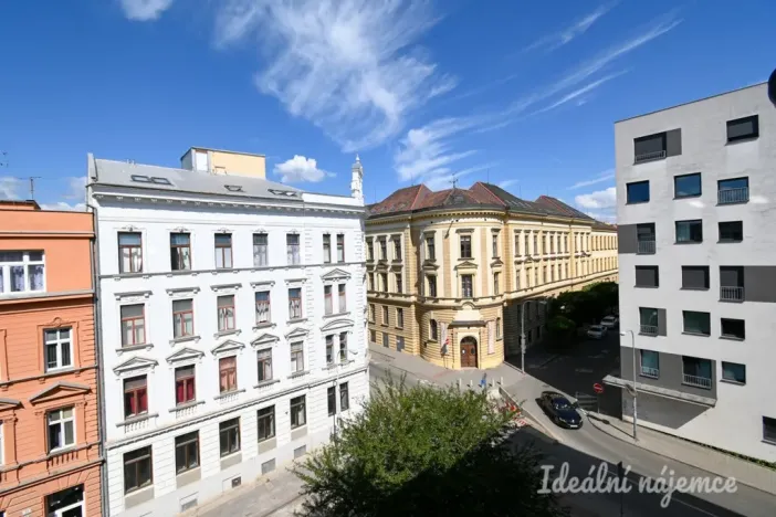 Pronájem bytu 1+kk, Brno, Přadlácká, 28 m2