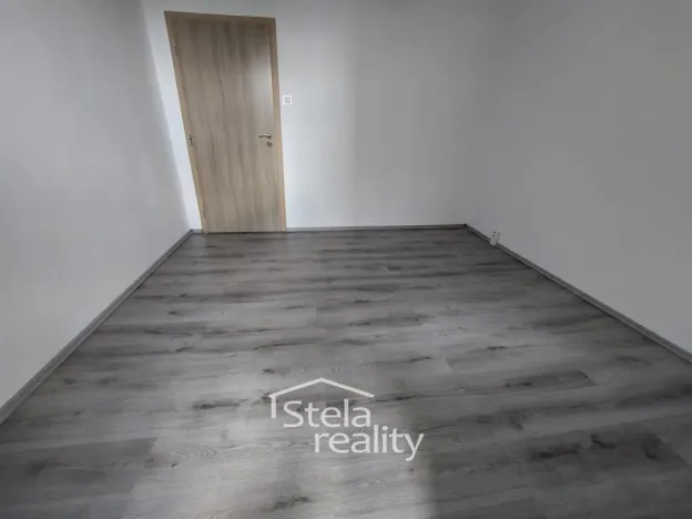 Prodej bytu 3+1, Bruntál, Dolní, 65 m2