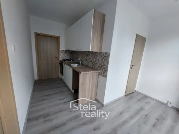 Prodej bytu 3+1, Bruntál, Dolní, 65 m2