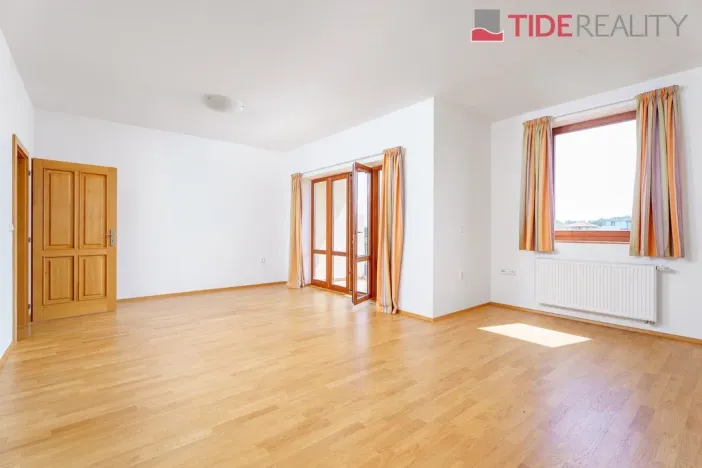 Pronájem vily, Jesenice, Vilová, 420 m2