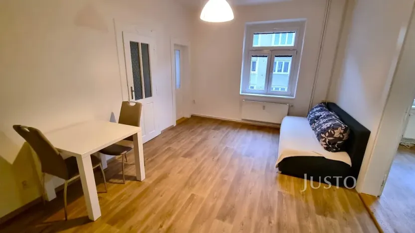 Pronájem bytu 2+kk, Písek, Kollárova, 59 m2