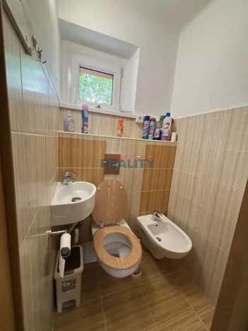 Pronájem bytu 2+1, České Budějovice, Neplachova, 54 m2