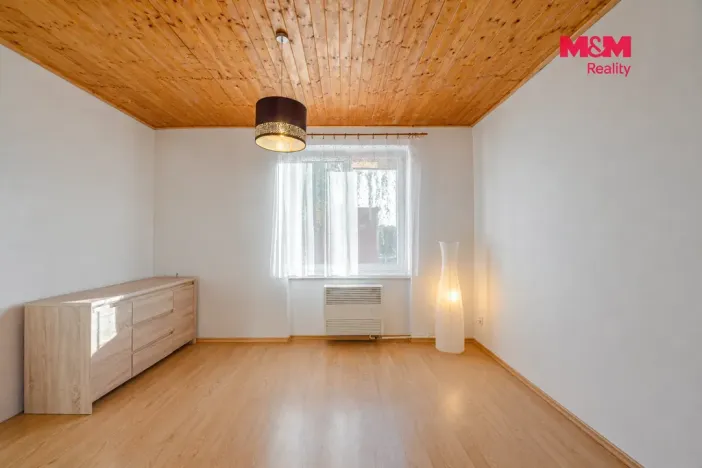 Pronájem bytu 2+1, Týniště nad Orlicí, Družstevní, 57 m2