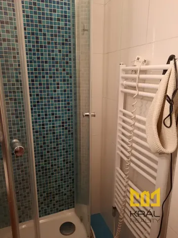 Pronájem bytu 2+kk, Praha - Smíchov, Arbesovo náměstí, 45 m2