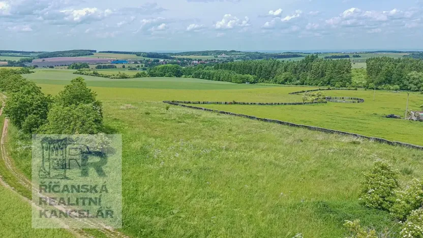 Prodej pozemku pro bydlení, Oleška, 804 m2