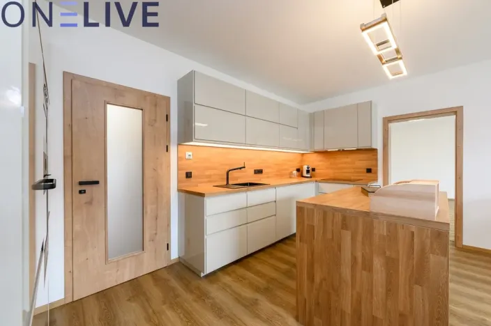 Pronájem bytu 3+kk, Dobřany, Loudů, 84 m2