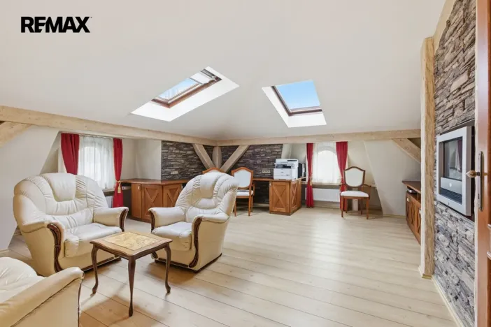 Prodej bytu 5+kk, Karlovy Vary, Moskevská, 205 m2